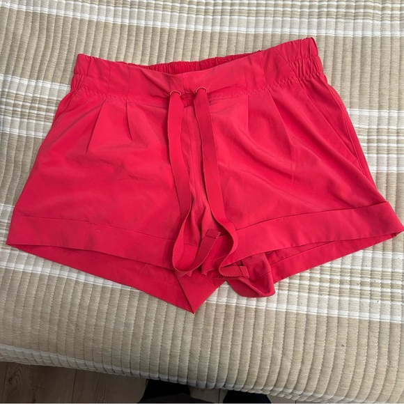 lululemon athletica Pants - Lululemon shorts hot pink size 6 drawstrings